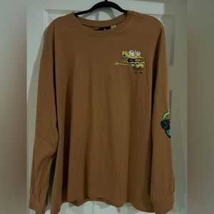 H&M long sleeves api he on shirt